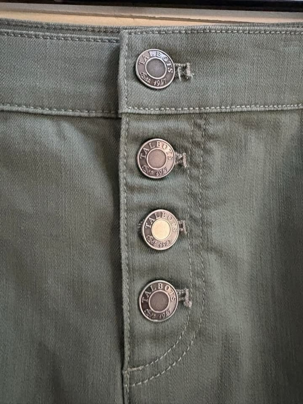 Talbots Olive Green Button-Front Pencil Skirt - Picture 2 of 8